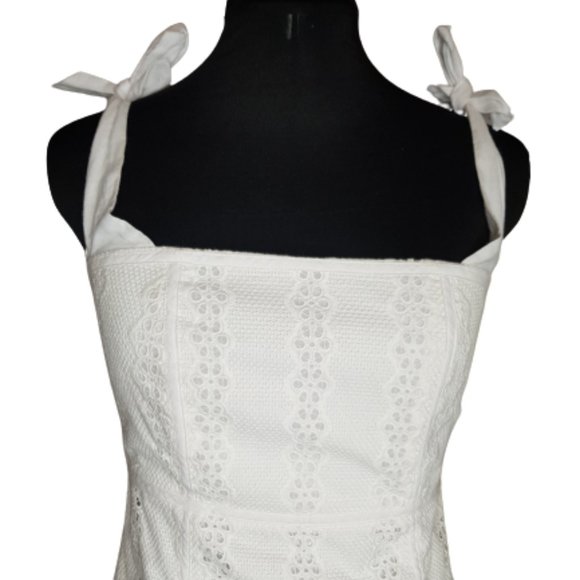 BARDOT // White Mini Dress - Picture 3 of 5